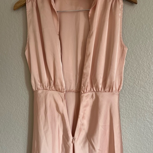 NWOT Classic Elegance Blush Satin Sleeveless Mock Neck Maxi Dress! - Picture 10 of 10